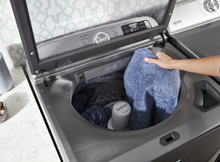 Exquisite features of “daringly different” Maytag washer and dryer