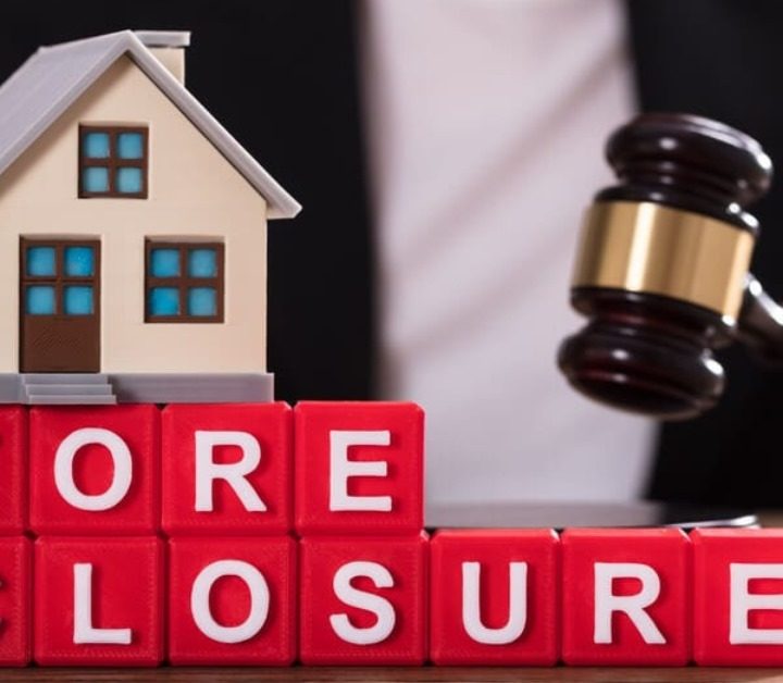 Avoiding Foreclosure: Powerful Strategies Every Homeowner Must Know in 2026